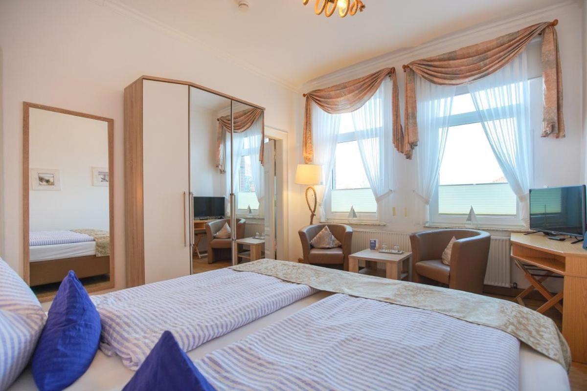 Hotel Windrose Borkum Habitación foto