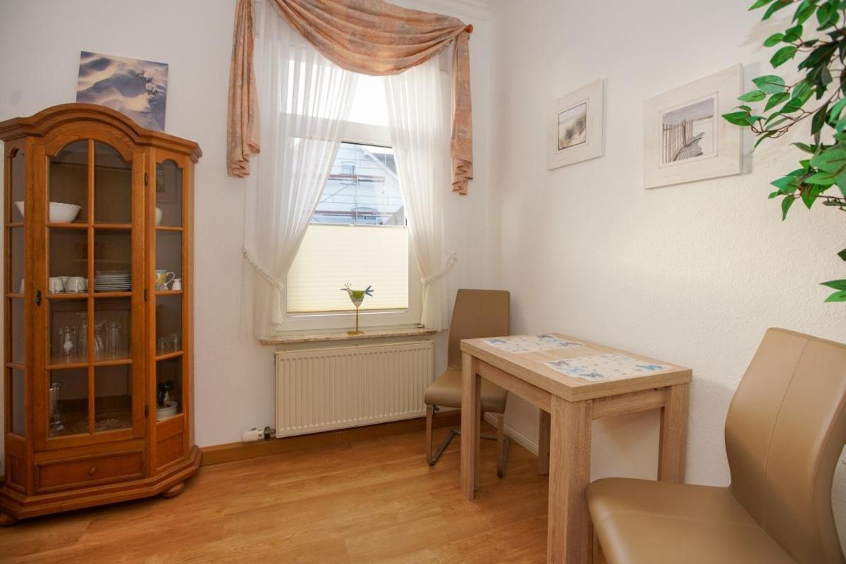 Hotel Windrose Borkum Habitación foto